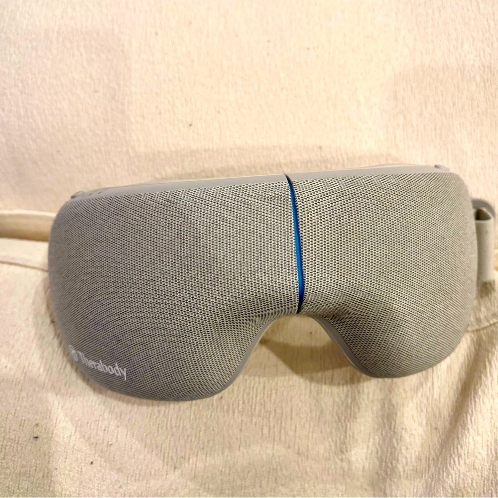 Therabody SmartGoggles, lightly used